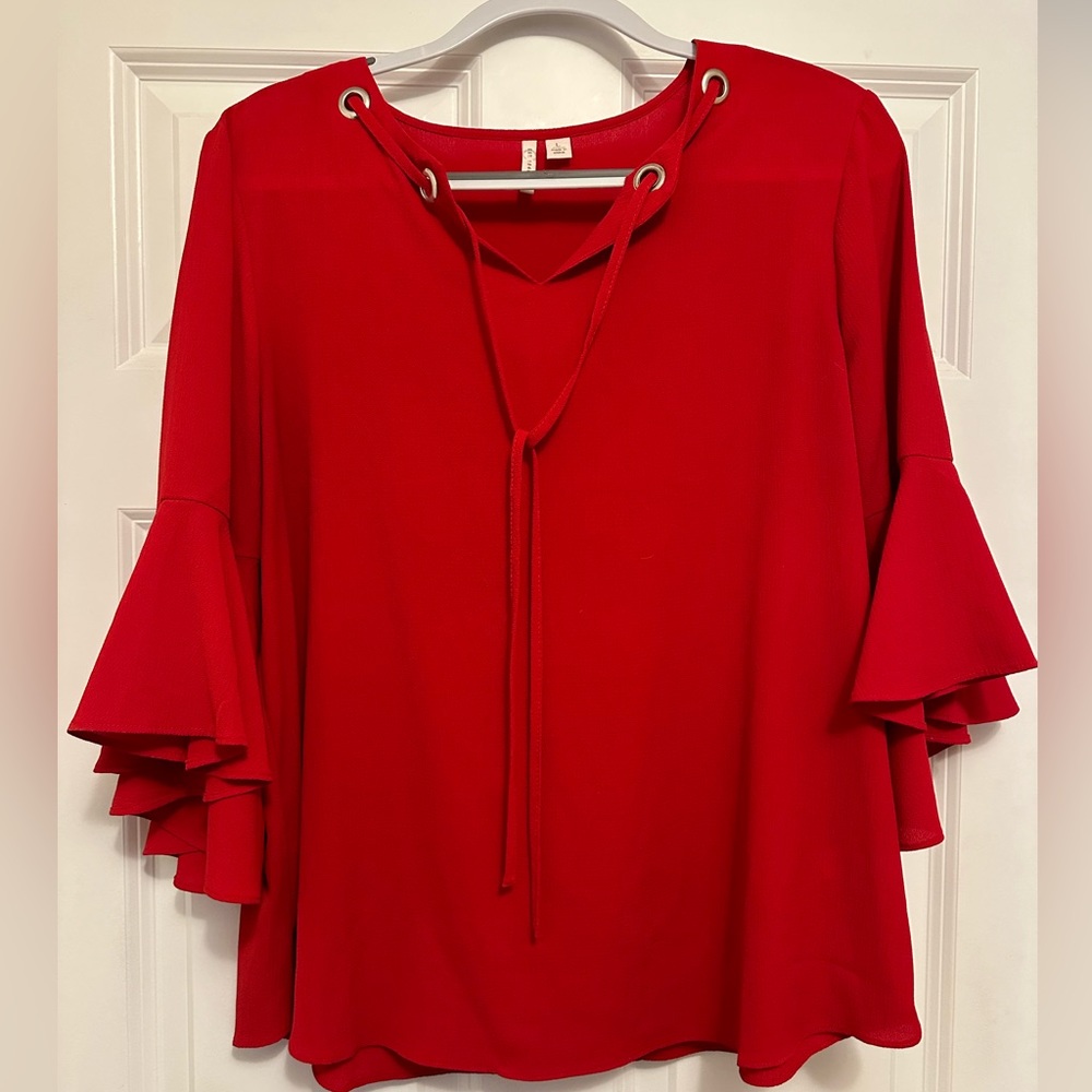 Cato. Red Top. Large